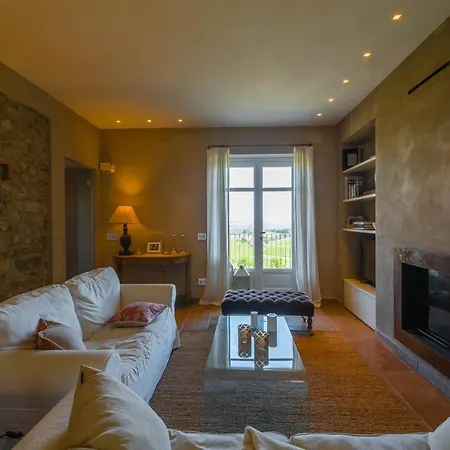 Tesoro, Langhe Barolo Вилла Кастильоне-Фаллетто