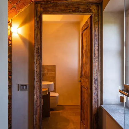 Villa Tesoro, Langhe Barolo